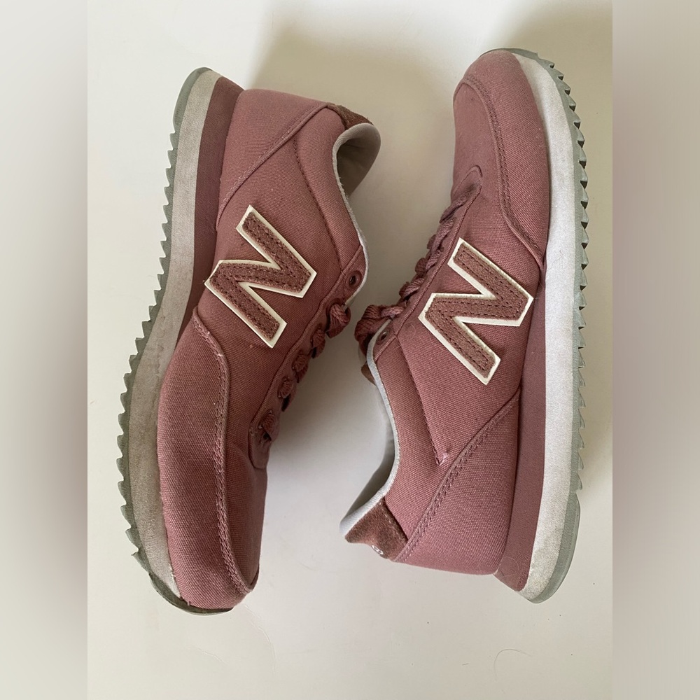 New Balance 501 Mauve Pink Sneakers Size 7 Running Shoes